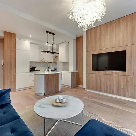 Apartment Przy Plazy Neptun Park By Downtown Gdansk