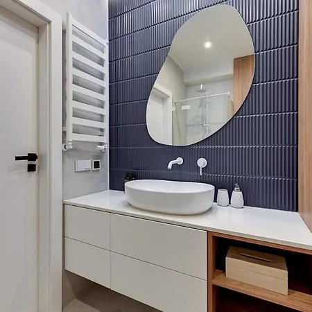 Przy Plazy Neptun Park By Downtown Apartment *